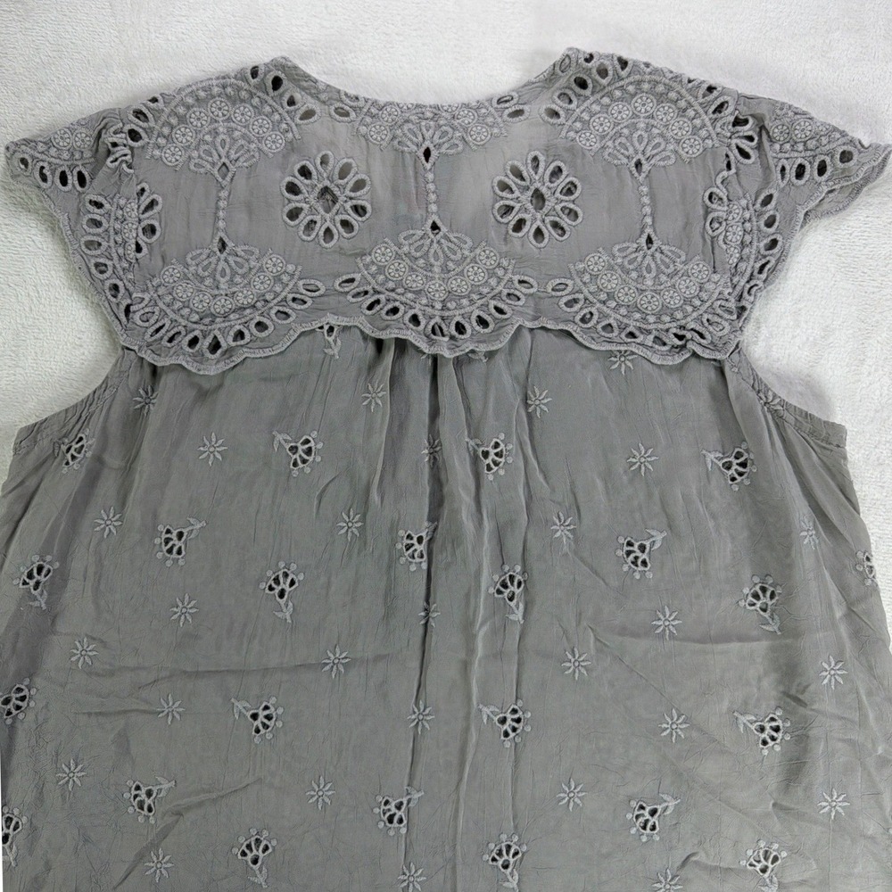 Johnny Was Eyelet Embroidered Blouse Women XL Grey Lace Boho Relaxed Elegant - Picture 11 of 12